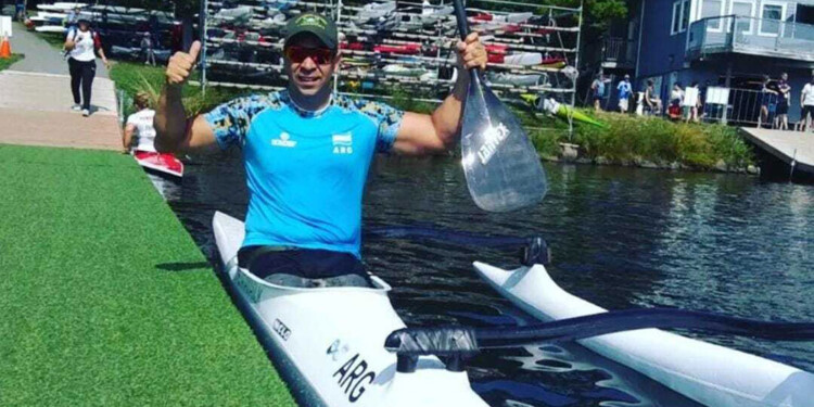 EN CANADÁ. El misionero redondeó una buena actuación.