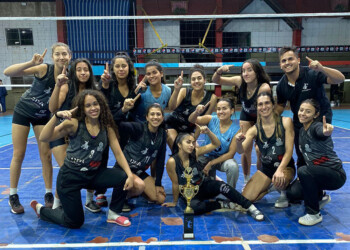 Brujas, bicampeón del “Creciendo Juntos”