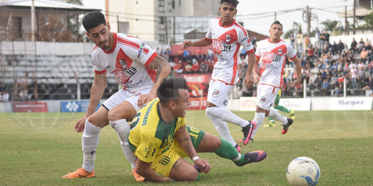 POR MÁS. La Franja buscará hoy meterse en cuartos de final.