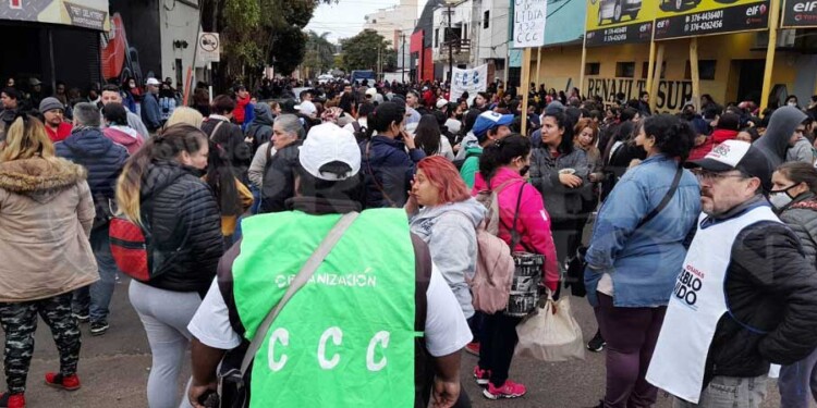 Organizaciones sociales marcharon este domingo en toda la provincia
