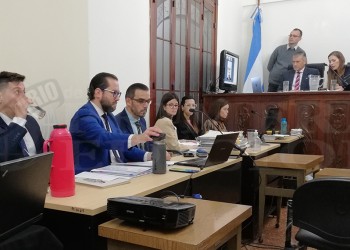 Peritos confirmaron las manos lastimadas del acusado de golpear, violar y matar a Irma