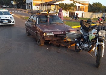 Un auto y una moto de tránsito colisionaron en el acceso sur de Posadas