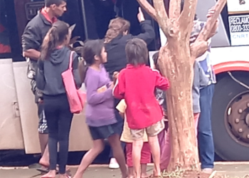 Preocupa el incremento de niños aborígenes pidiendo en calles de San Ignacio