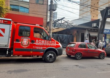 Alerta por nuevo principio de incendio en restaurante céntrico