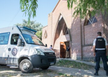 Detienen a pastor acusado de trata y rescatan a cinco personas