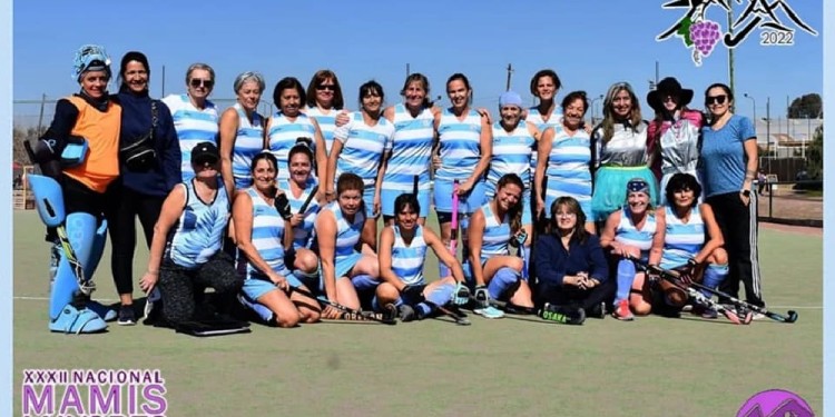 LAS MEJORES DE MISIONES. Capri A terminó quinto en la Copa de Oro en el Nacional de Mami's Mayores en Mendoza.