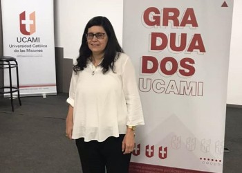 La UCAMI ya tiene a su primera graduada en Ciencia de la Educación