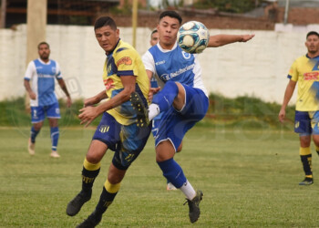 Avanzan La Canterita y Crucero en la Copa Posadeña