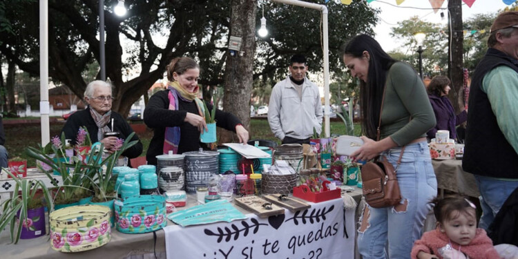 UNA VEINTENA. Fueron los feriantes que participaron de la feria.