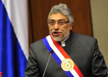 Expresidente paraguayo Fernando Lugo, en coma inducido tras sufrir un ACV