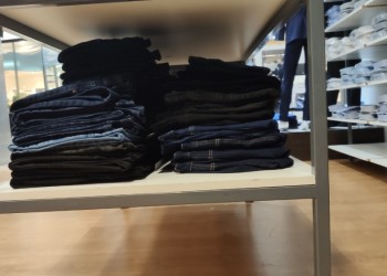 Aún con menos consumo, la ropa de verano llega con subas del 80%