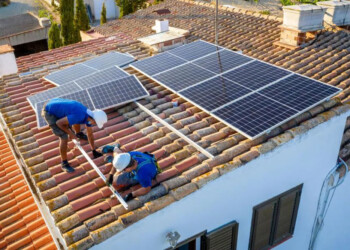 Aumento de tarifas: ¿son los paneles solares una alternativa?