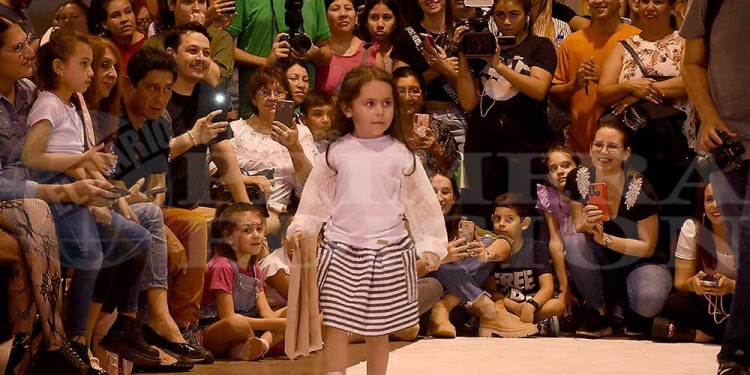 Galería de fotos: así fue la “Pasarela Kids” de la Ruta del Diseño Misionero