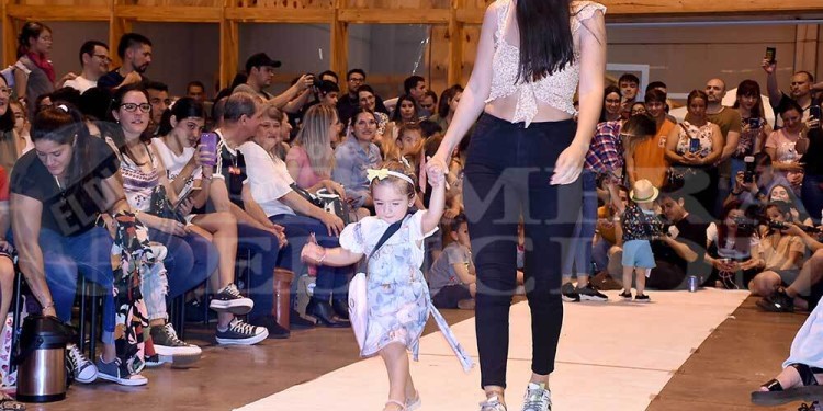 Galería de fotos: así fue la “Pasarela Kids” de la Ruta del Diseño Misionero