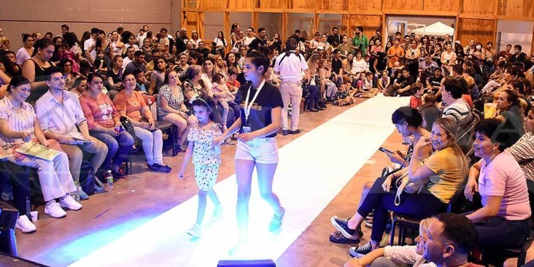 Galería de fotos: así fue la “Pasarela Kids” de la Ruta del Diseño Misionero