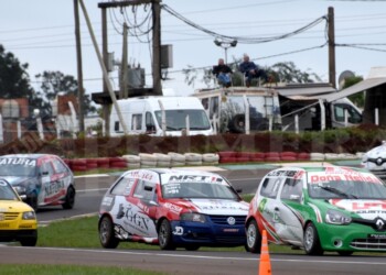 Galería de fotos: El Misionero de Pista, a máxima velocidad en Posadas