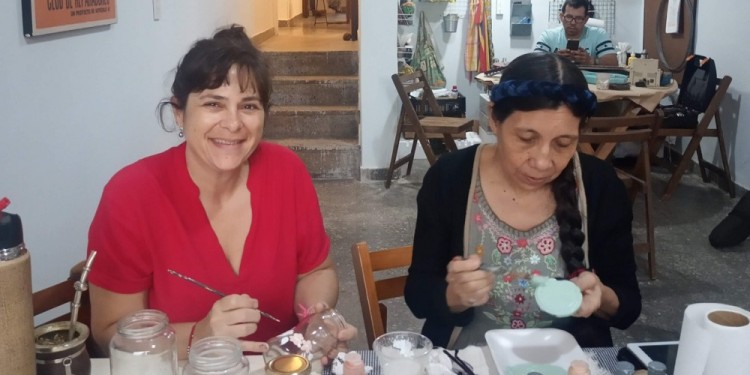 Un taller para compartir conocimiento y aprender a reparar las cosas para reutilizarlas