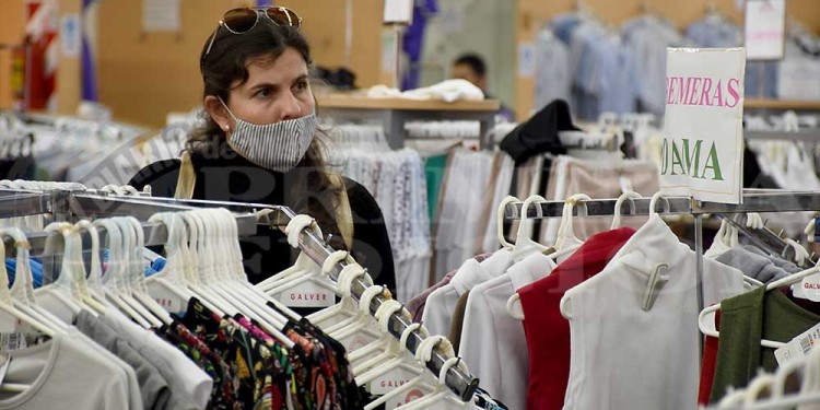 La ropa de la nueva temporada llega con subas de hasta el 100%