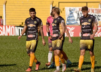 Separan a jugadores de Crucero por denuncia de arreglo de partidos