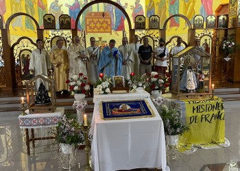 Desde Luján a Brasil, peregrinan para pedir que se acabe la guerra