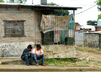 Por primera vez, articulan una terapia para abordar el consumo en niños y adolescentes