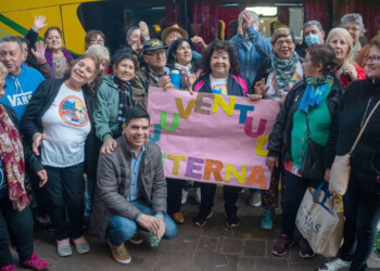 Desarrollo Social lanzó los viajes para adultos mayores dentro de Misiones