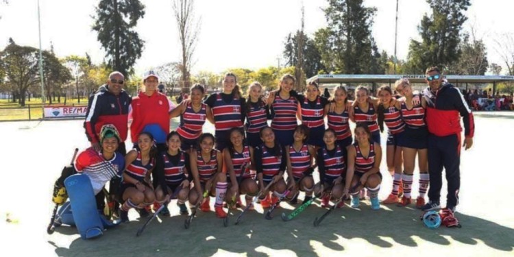 AL PODIO. El Sub 16 de Centro escaló al segundo lugar de la general tras una buena actuación en el CRC “B”.