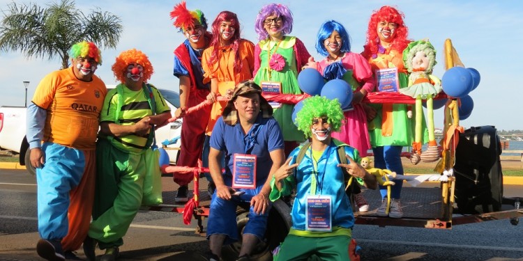 Por el Mes del Niño, la “Chilindrina Misionera” y sus amigos recorren la provincia