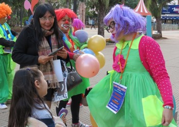 Por el Mes del Niño, la “Chilindrina Misionera” y sus amigos recorren la provincia