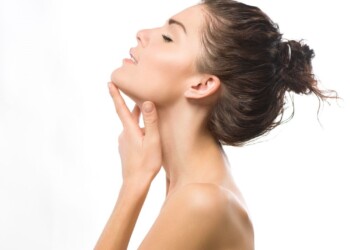 Recuperación de cuello y escote profundo