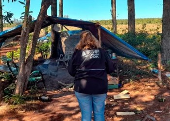 Denuncian explotación laboral en establecimientos forestales de Misiones