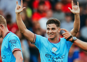 El increíble motivo por el que Julián Álvarez ya tiene un mural en el Manchester