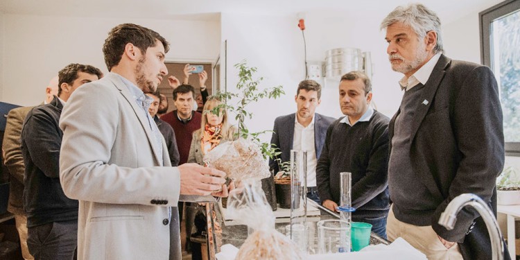 CONVENIO. Gran parte de la inversión será destinada a fortalecer los laboratorios de alta complejidad del IMBio.