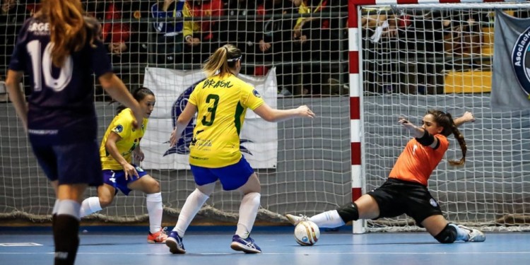 UNA FINAL CLÁSICA. Argentina y Brasil disputaron el partido decisivo del Mundial 2017 en Balaguer (España).