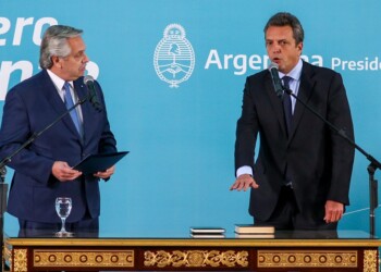 Massa juró como ministro de Economía y Alberto destacó su “capacidad y coraje”