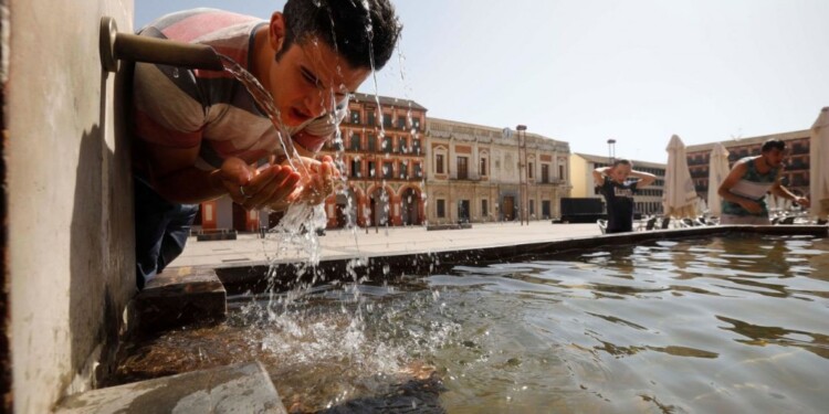 CAMBIO CLIMÁTICO. Países de Europa sufren una ola de calor histórica.