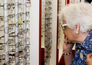 Ópticas de Misiones y de todo el país suspendieron la atención de PAMI