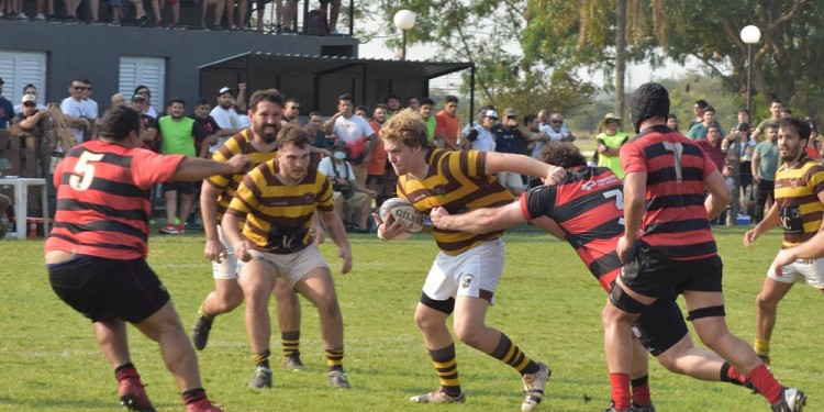 EN LA PUERTA. Tacurú hizo un gran partido, pero no alcanzó para ascender. (Gentileza Diario Época)