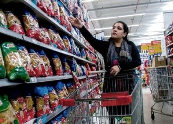 Guerra contra la inflación: supermercados resisten a remarcaciones de hasta 15%