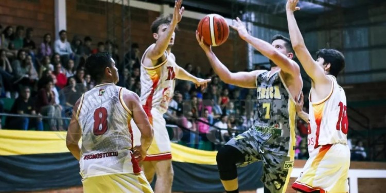 COMPETITIVO. Ahora no sólo estará en juego el título provincial, también se jugará por plazas a la Liga Federal.