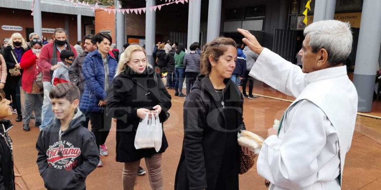 Durante todo el día, Posadas celebró a San Cayetano