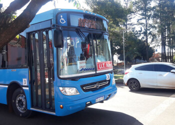 Malestar por aviso a última hora sobre cambios para viajar sin cargo