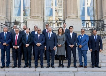 Ajuste de agenda para la misión a los EEUU y un encuentro con Massa y De Pedro