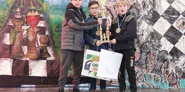 LOS CAMPEONES. El equipo de Puerto Rico A, el vencedor en el Sub 13.
