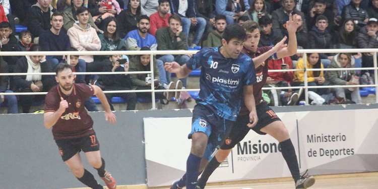 PROTAGONISTA. El actual campeón quiere recuperar el terreno perdido.