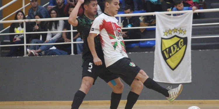 NO PUDO. Los Vascos cayó por 3-0 en la definición del campeonato.