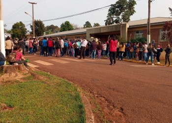 Analizarán sancionar a los chicos que cometieron bullying en la Escuela 689