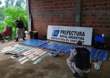 Contrabando de soja: allanaron en San Vicente una empresa de transporte