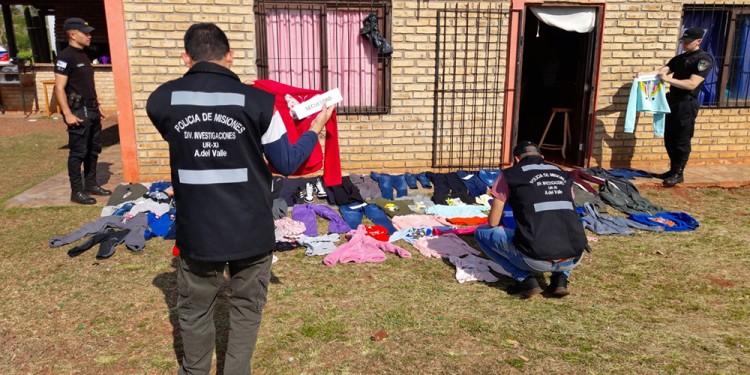SECUESTRO. La ropa sería la robada en un comercio de Campo Grande.