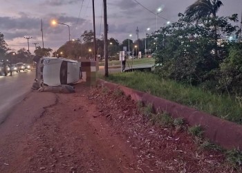 Chocó, abandonó la moto y se dio a la fuga